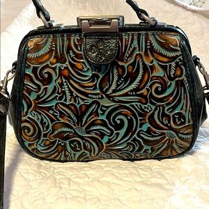 Patricia Nash Brown/Blue (Turquoise) Handbag/Crossbody Bag w/Floral Embossing